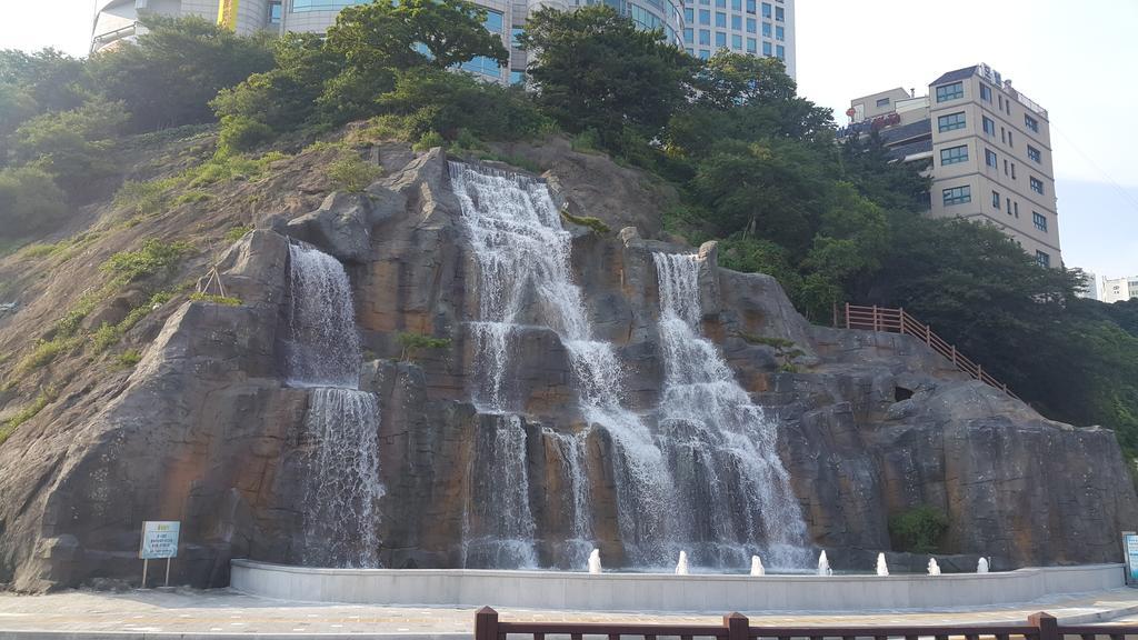 Hotel Queen Busan Eksteriør bilde